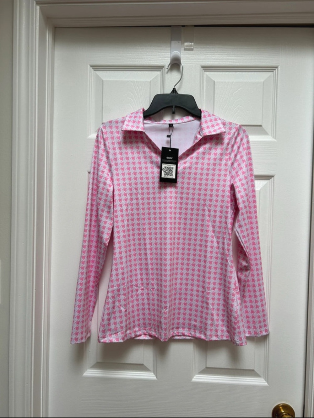 Pink Houndstooth Long-Sleeve Collared Tee